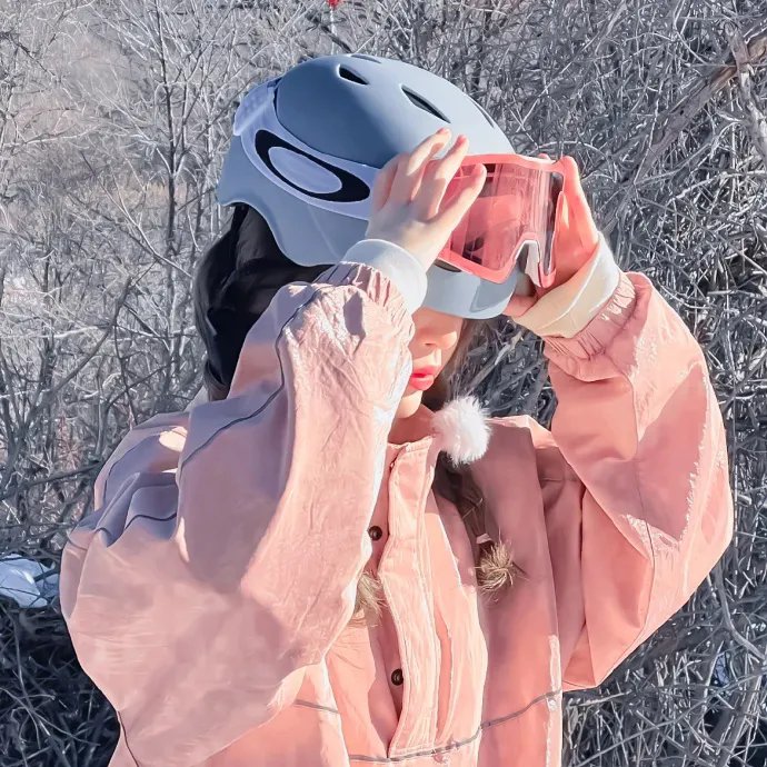 明天，我会成为谁的女友
